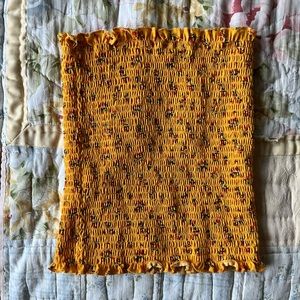 yellow flower print stretchy tube top. Size S. Kohls.